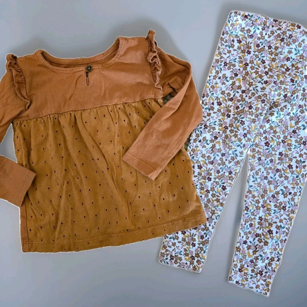 Carter's Long Sleeve‎ Shirt with floral pants 2T